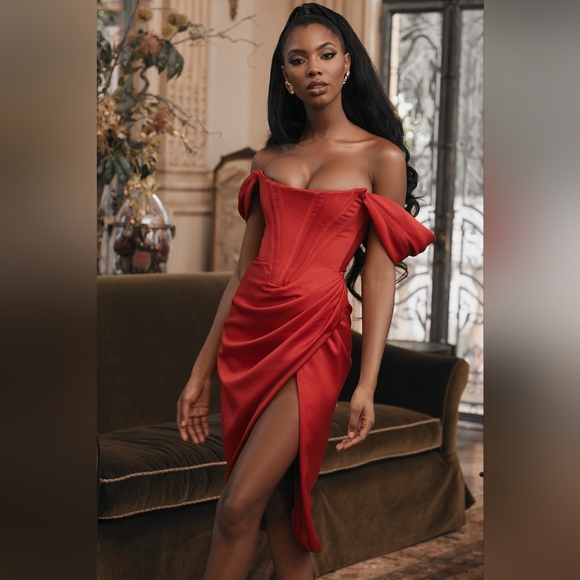 House of CB Dresses & Skirts - Red 'Loretta' House of CB-XS